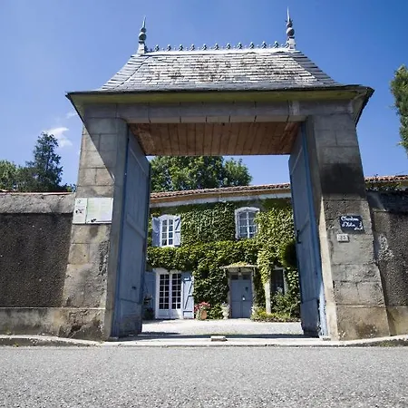Centre De Bien-etre Et Ses D'hote Bed and breakfast